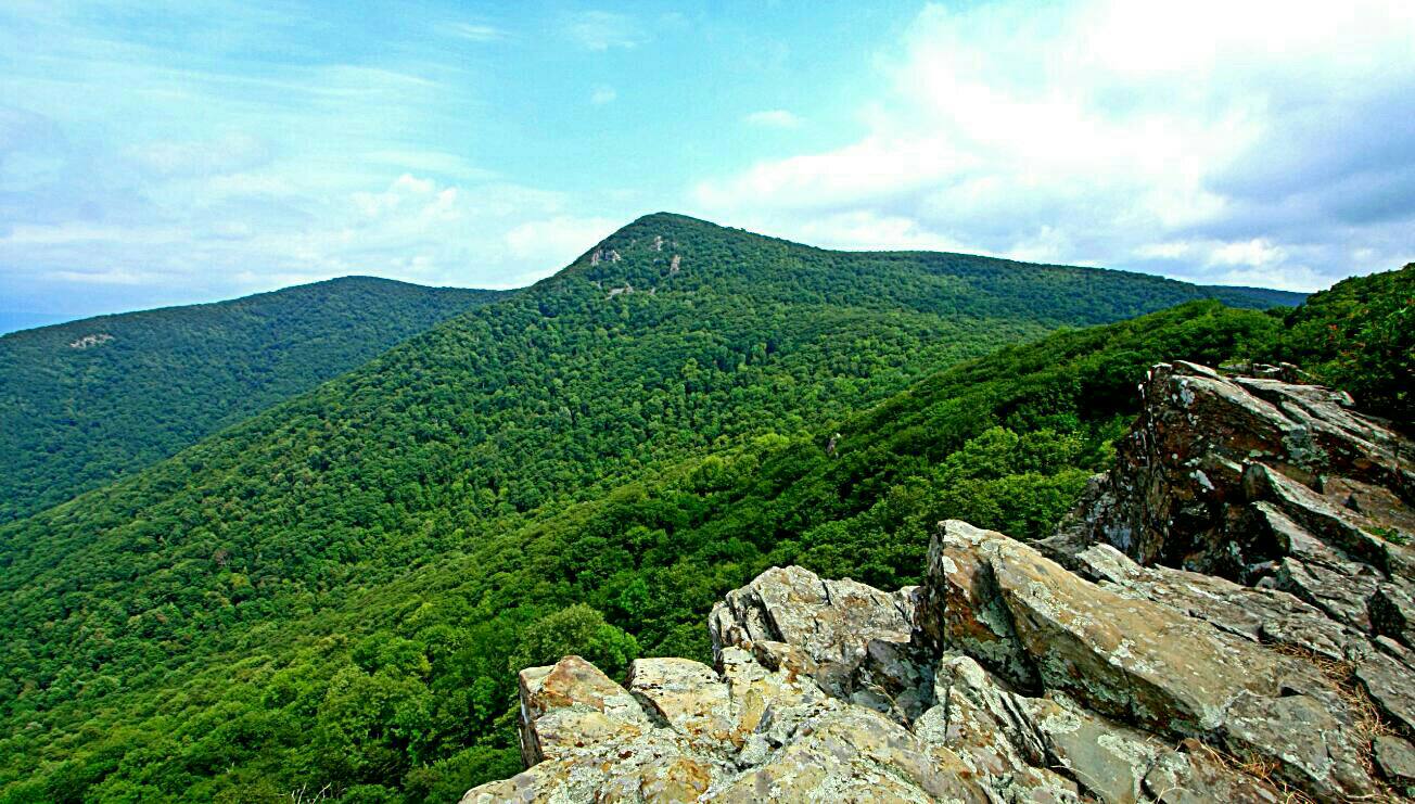 Crescent Rock Overlook On Skyline Drive