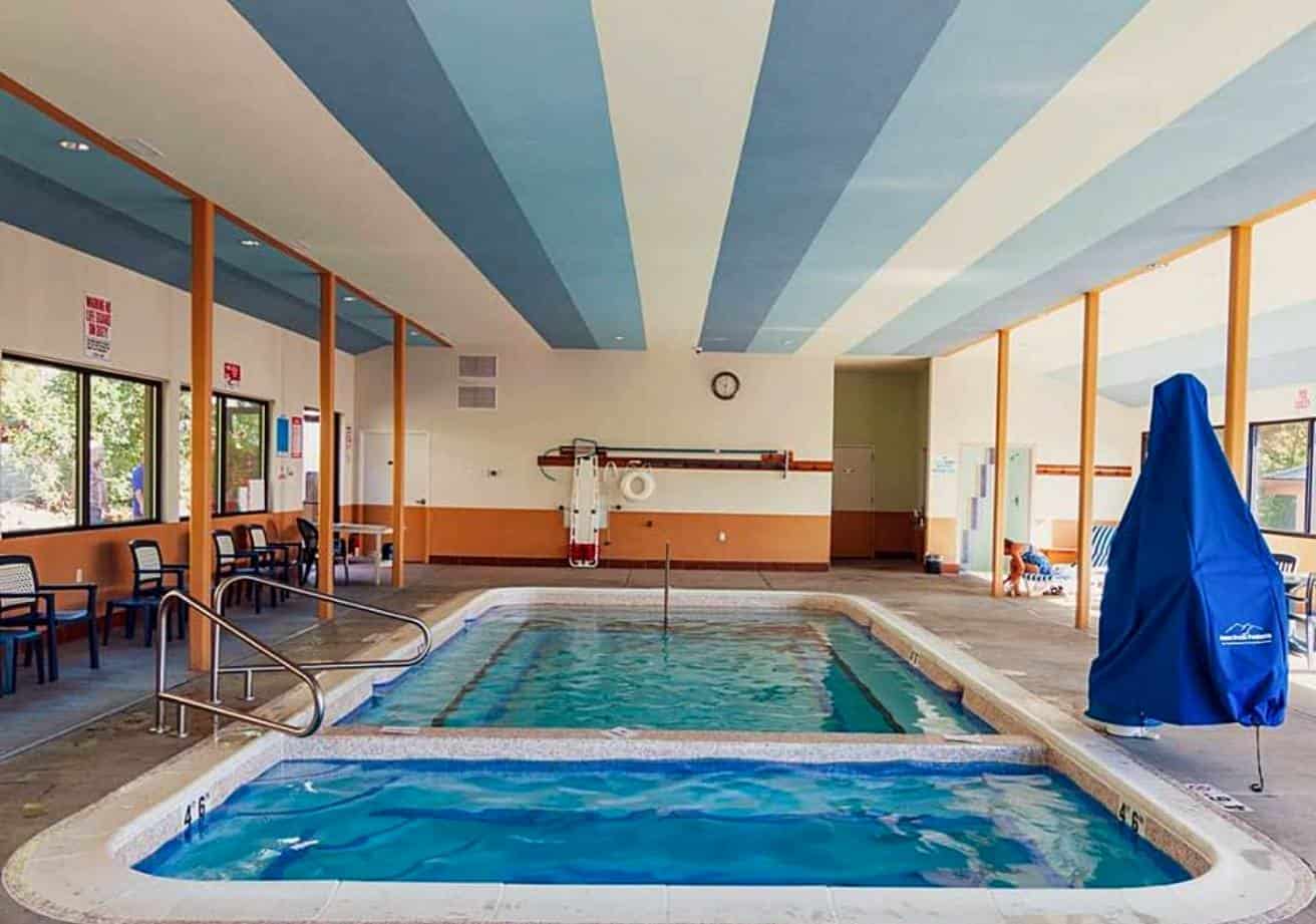 Carson Hot Springs Golf & Spa Resort natural hot springs in Washington