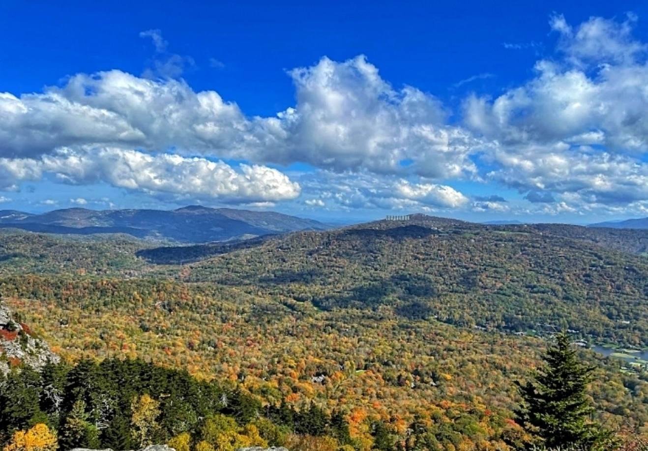 Rockytop Overlook on skyline drive