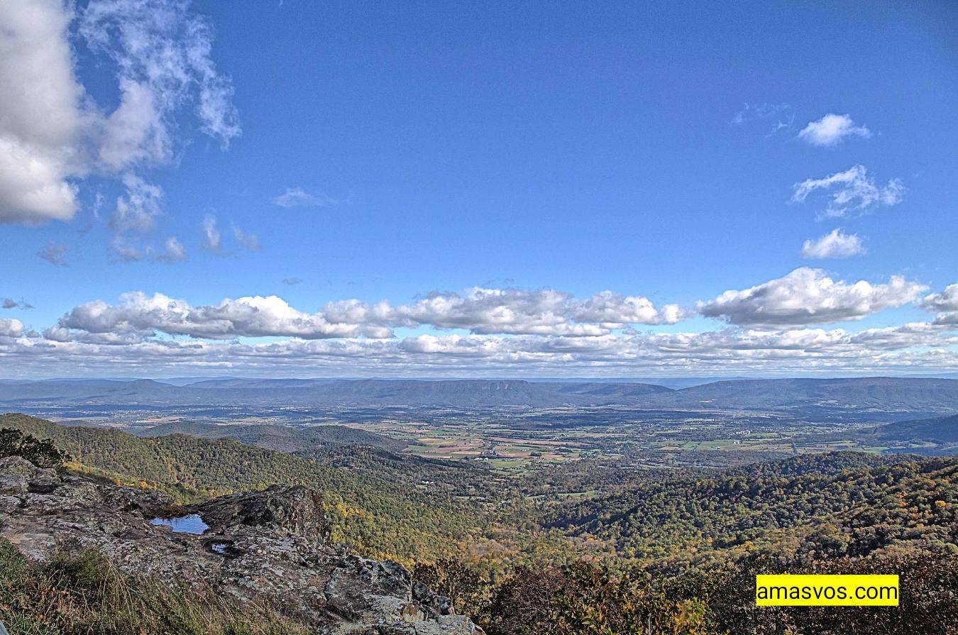 Franklin Cliffs Overlooks on skyline drive