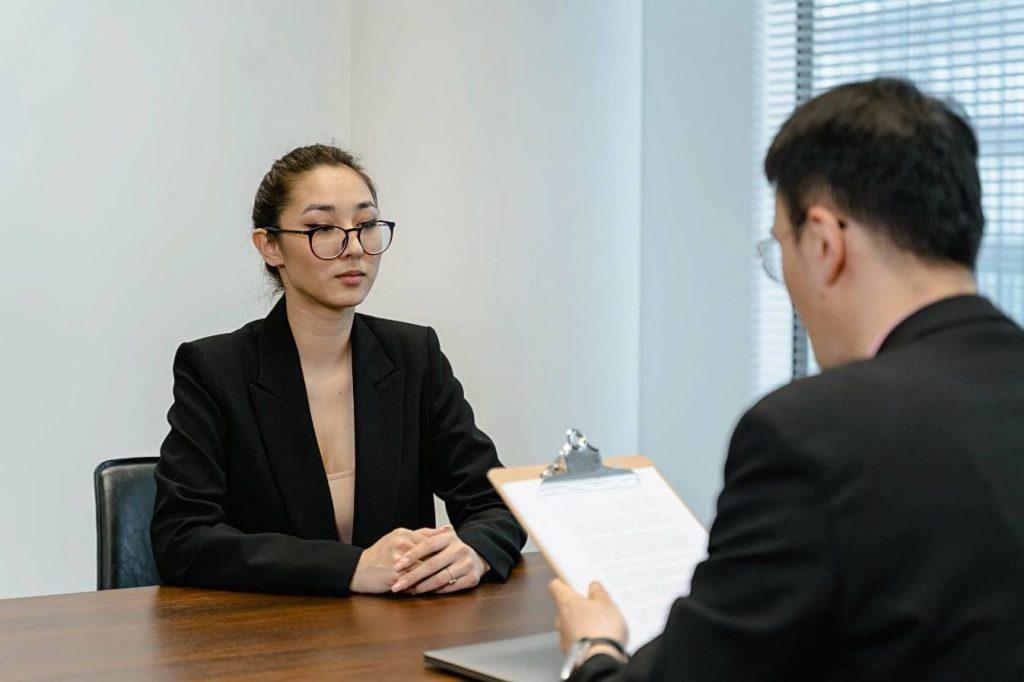 how early should you be for an interview